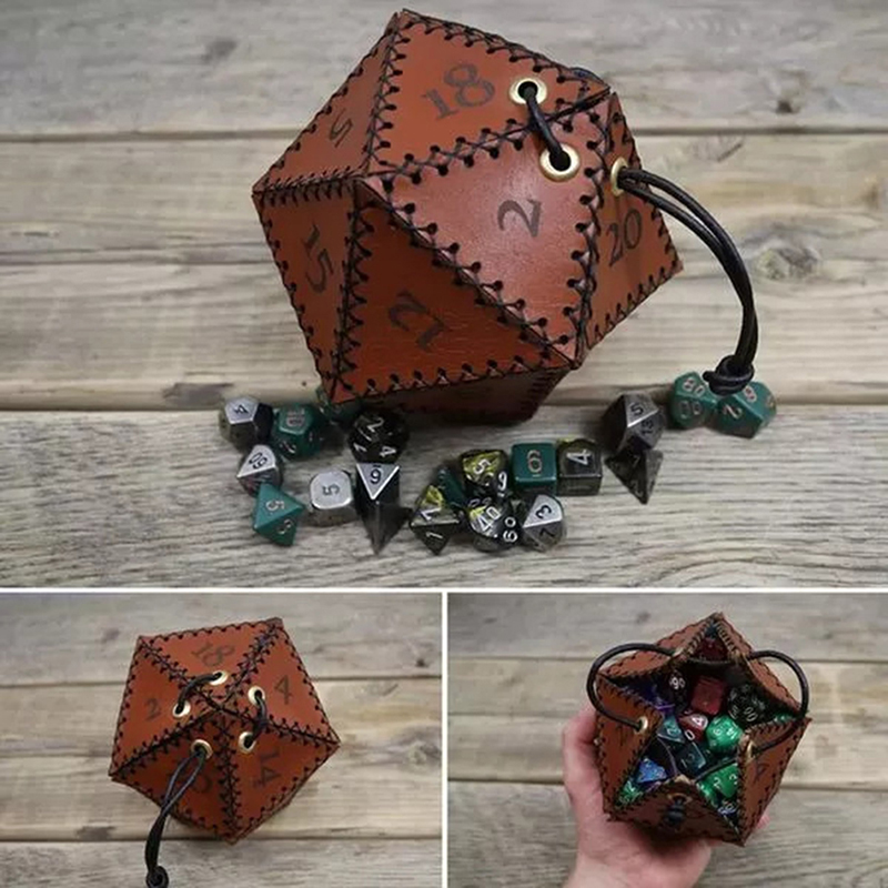 Gaming Accessories Gift Ideas - Sacchetto Porta Dadi D20 in Pelle,